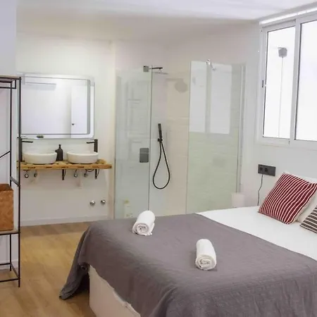 Modern And Cozy Flat In La Latina - 2 Double Beds Apartment Madrid Exterior photo