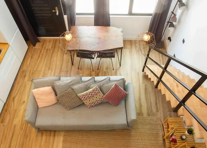 Modern And Cozy Flat In La Latina - 2 Double Beds
