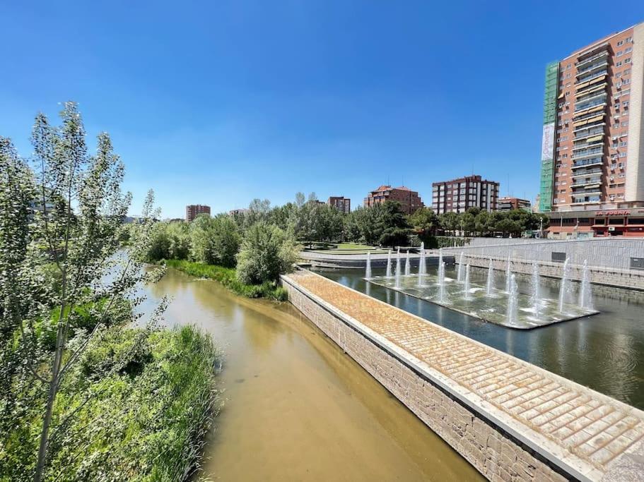 Appartement Modern And Cozy Flat In La Latina - 2 Double Beds